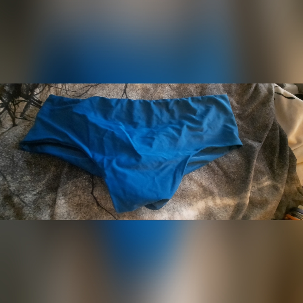 Fused Kona bottoms